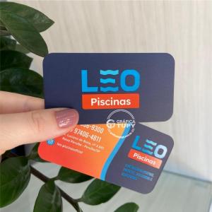 Cartão de visita Verniz Localizado Bordas Arredondadas Couchê 300g 4,8x8x8 cm Colorido frente e verso 4x4 Laminação Fosca e Verniz Localizado F/V 4 Cantos Arredondados 